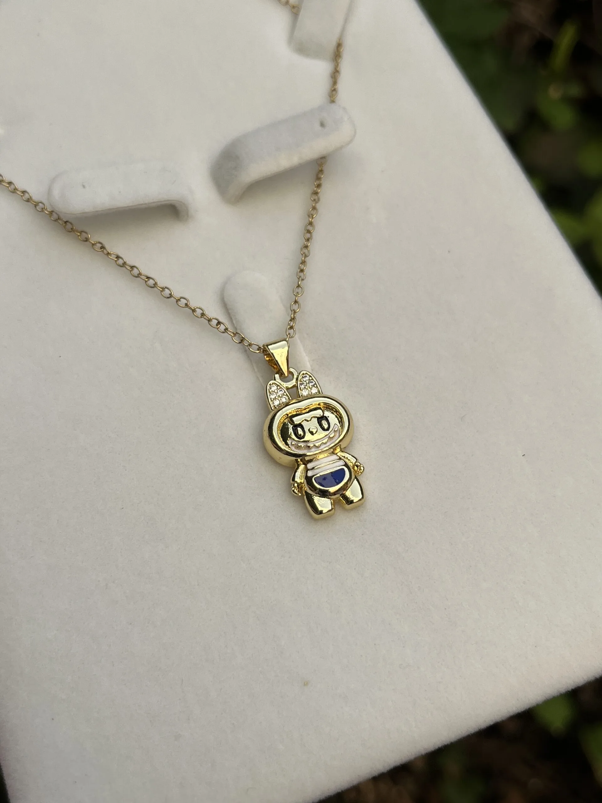 Collier Labubu Bleu – Image 2
