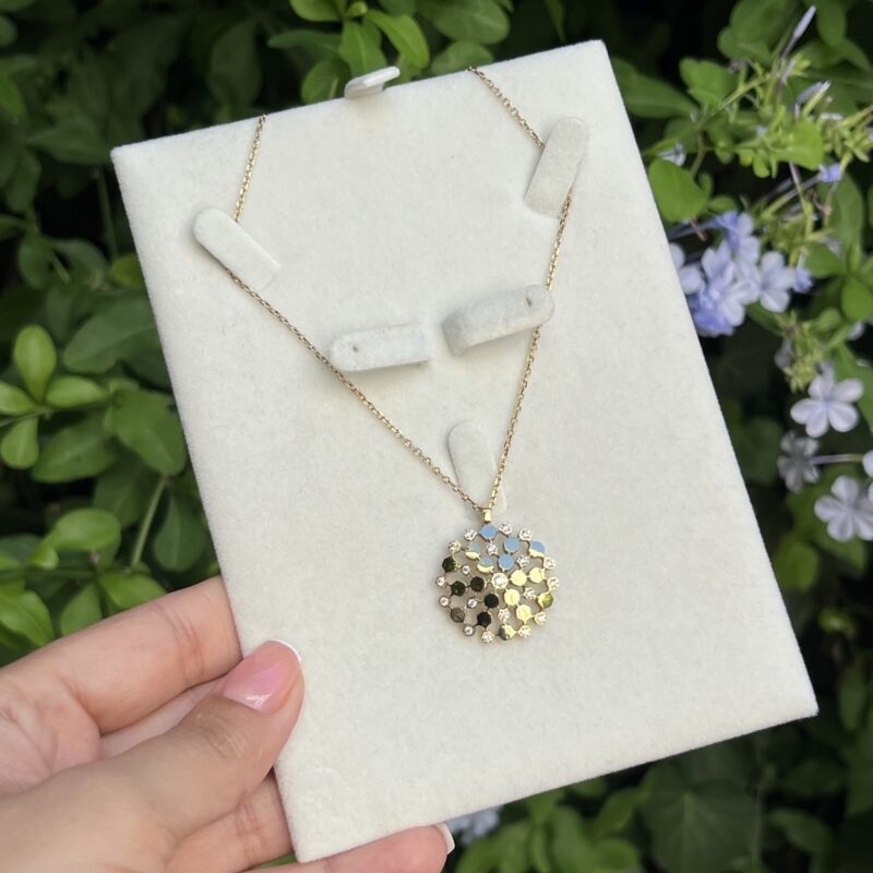 Collier Ruche R