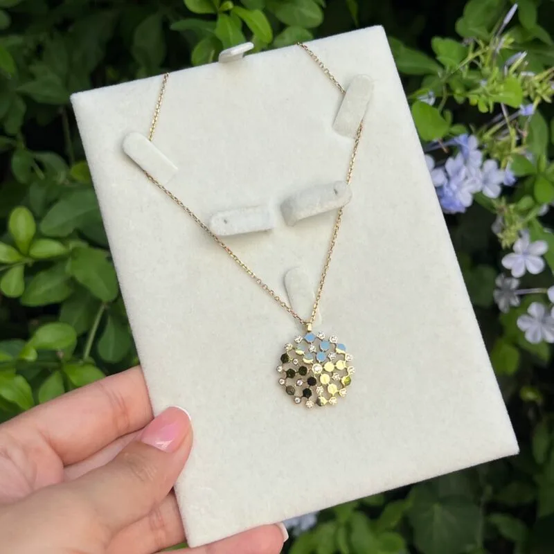 Collier Ruche R